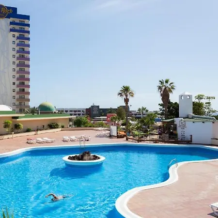 Skyline View - Free Private Parking Including & Guest Bonus *