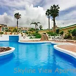 Apartment Skyline View - Free Private Parking Including & Guest Bonus