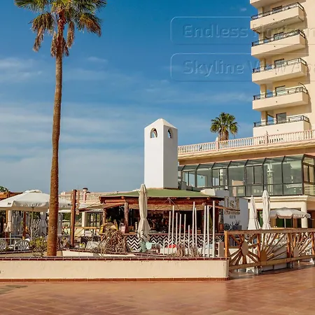 Skyline View Apartment - Free Private Parking High Speed Wi-Fi *