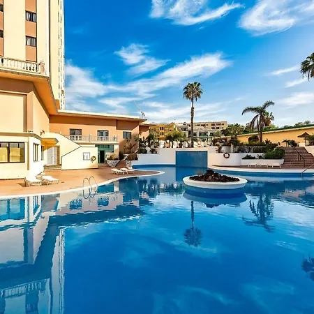 Skyline View Apartment - Free Private Parking High Speed Wi-Fi Appartamento Costa Adeje (Tenerife)