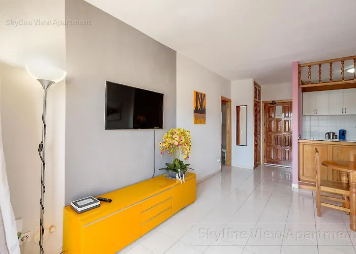 Skyline View - Free Private Parking Including & Guest Bonus Lejlighed