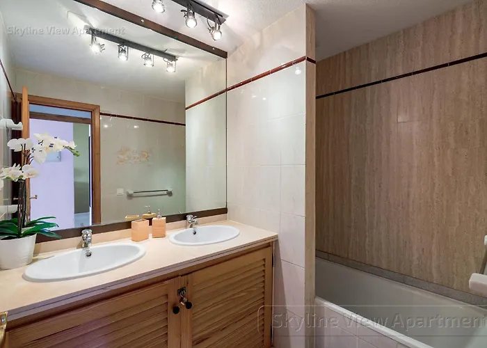 Lejlighed Skyline View - Free Private Parking Including & Guest Bonus