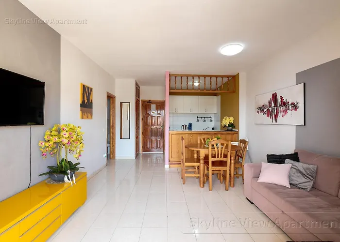 Skyline View - Free Private Parking Including & Guest Bonus