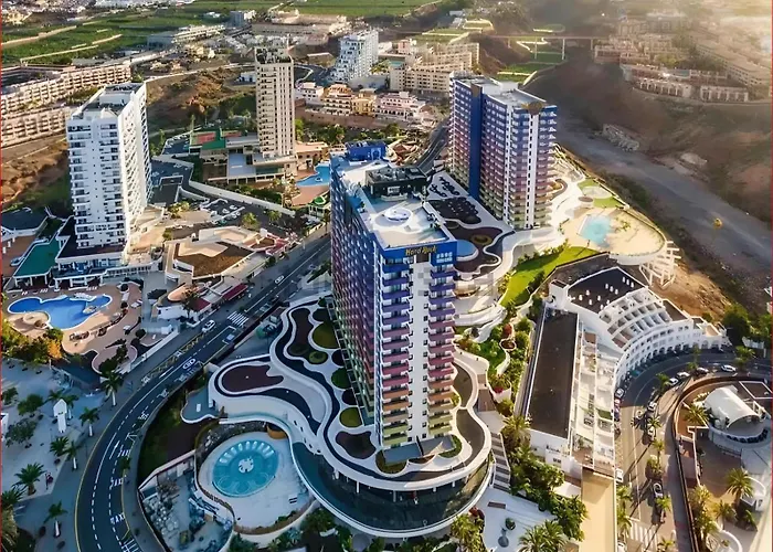 Lejlighed Skyline View - Free Private Parking Including & Guest Bonus